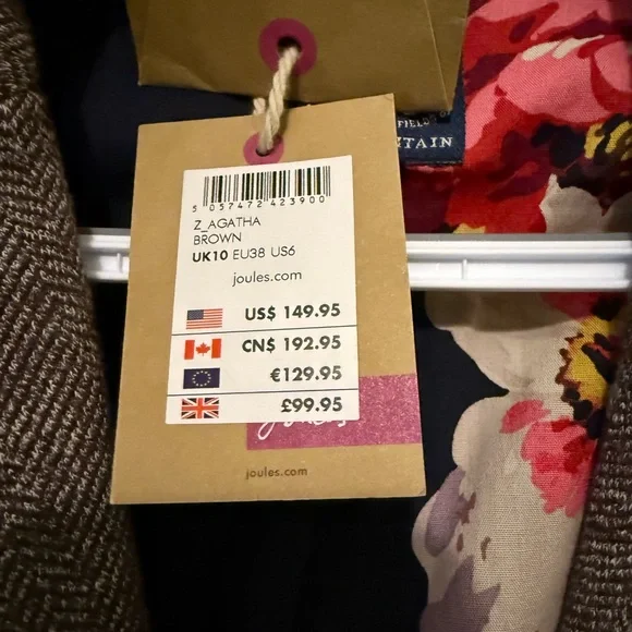 Joules Agatha Blazer with Floral Lining - Picture 7 of 16